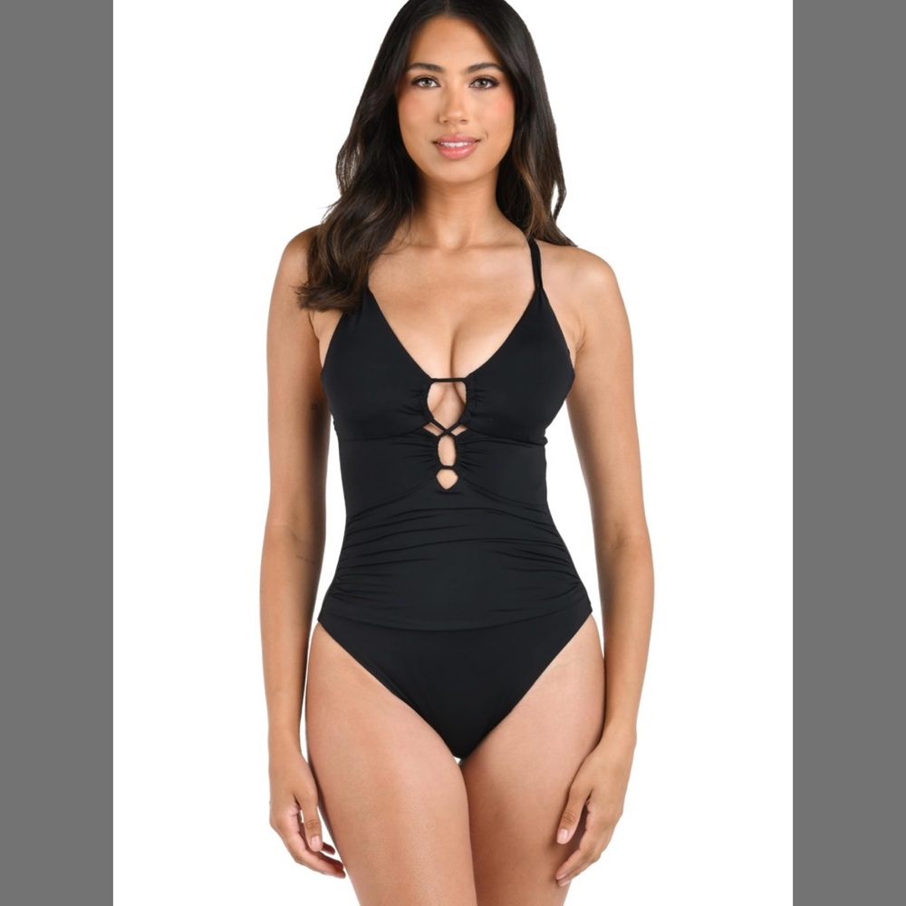 NWT La Blanca Women's Standard Island Goddess Underwire One Piece Swimsuit